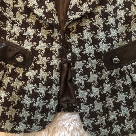 Louis Verdad Tweed with Leather Jacket - Picture 6 of 7